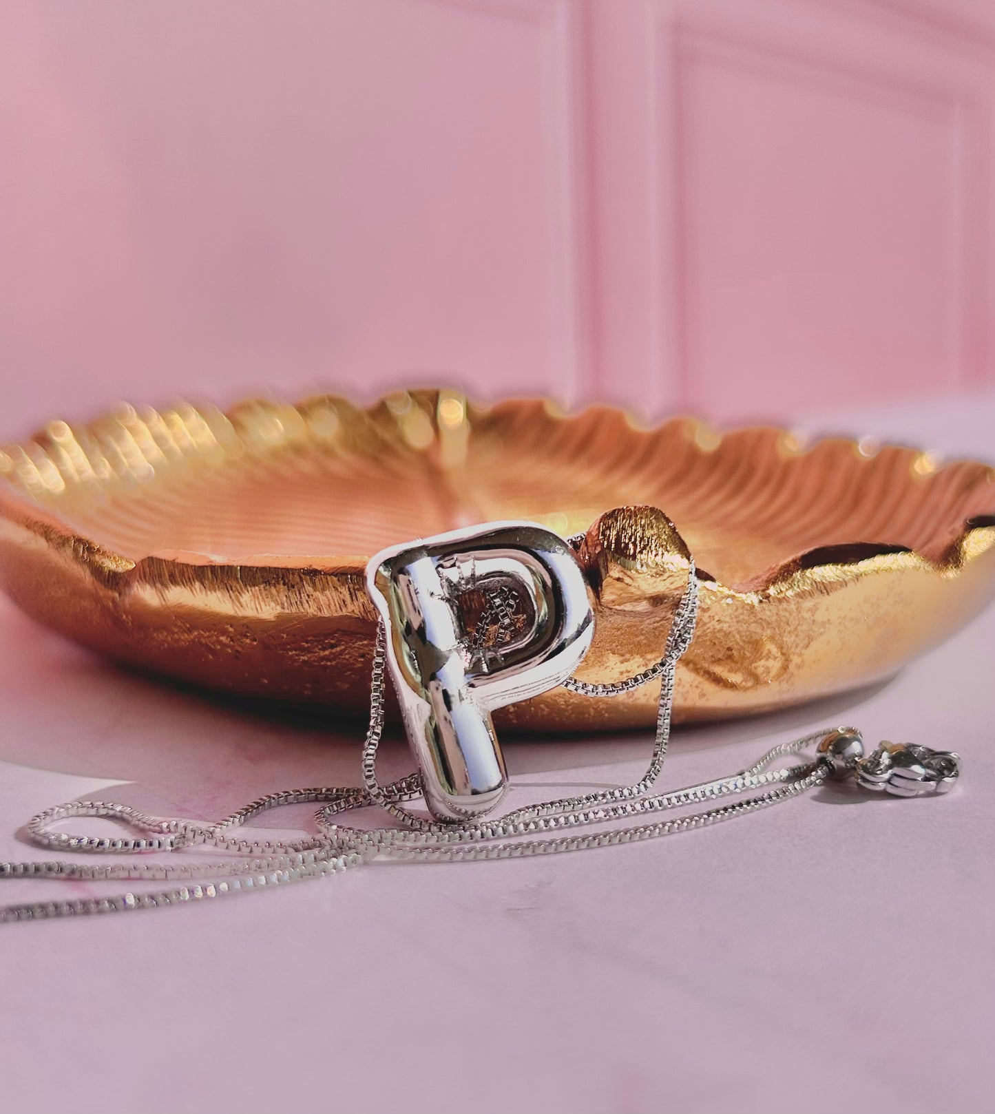 COLLAR CON INICIAL