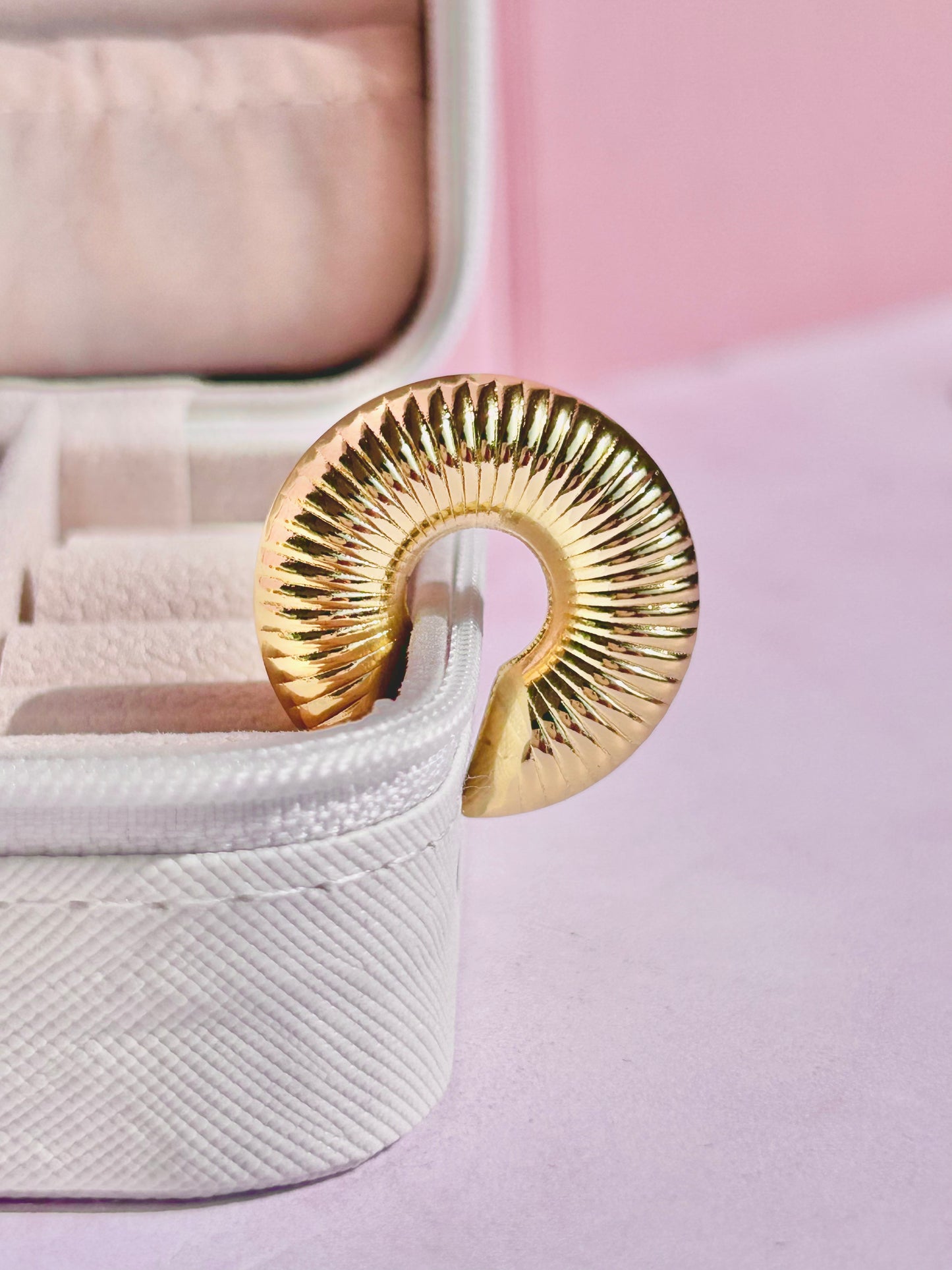 CHUNKY ESR CUFF