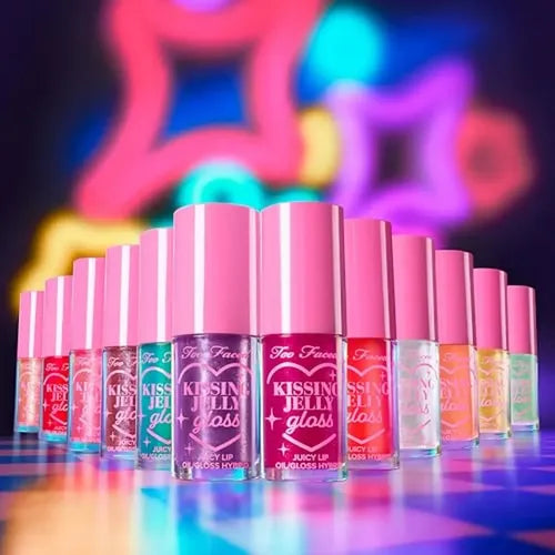 Kissing Jelly gloss too faced